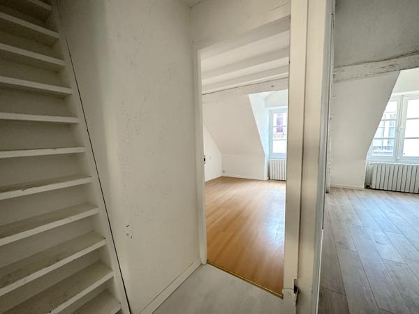 Appartement T2/3 de charme Nantes coeur historique