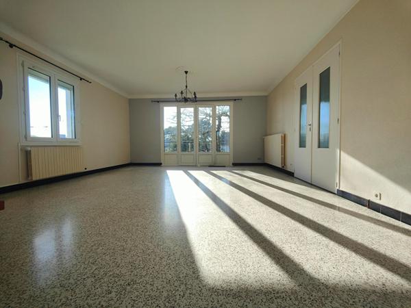 Maison 4 pièce(s) 2 chambre(s) 86 m²
