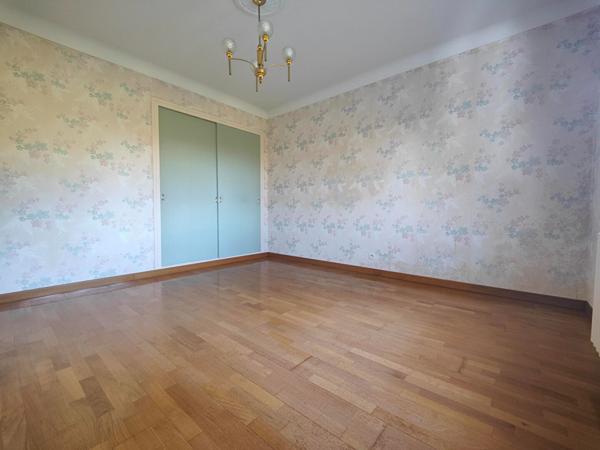 Maison 4 pièce(s) 2 chambre(s) 86 m²