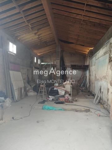 Maison à ANGLADE, 33390 - 5 pièces 100m²