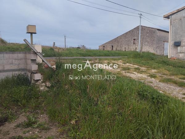 Maison à ANGLADE, 33390 - 5 pièces 100m²