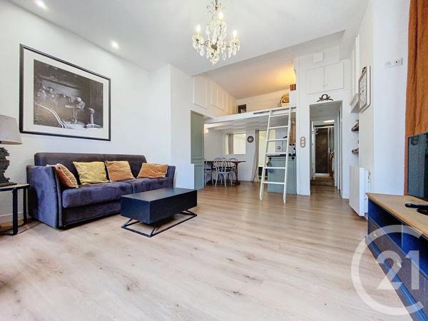 Appartement F2 à vendre  2 pièces - 38 m 2   ROCHEFORT  - 17