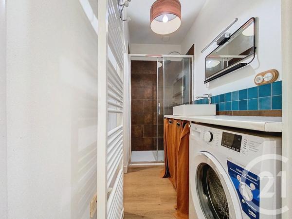 Appartement F2 à vendre  2 pièces - 38 m 2   ROCHEFORT  - 17