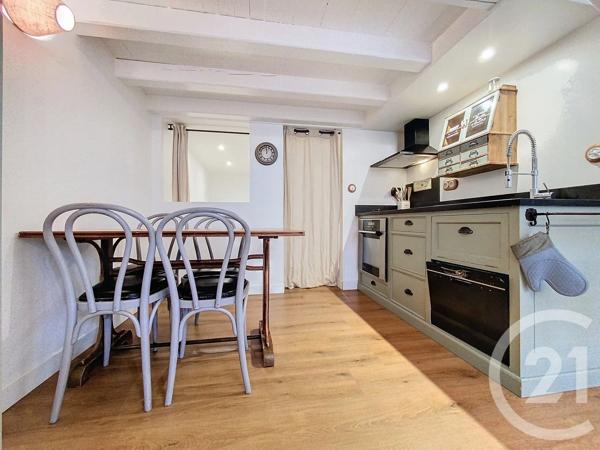 Appartement F2 à vendre  2 pièces - 38 m 2   ROCHEFORT  - 17