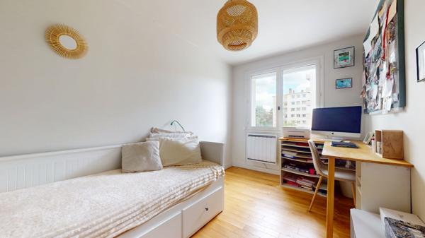 Appartement
         4 pièces
        - 69 m² Exclusivité 255 000 € *