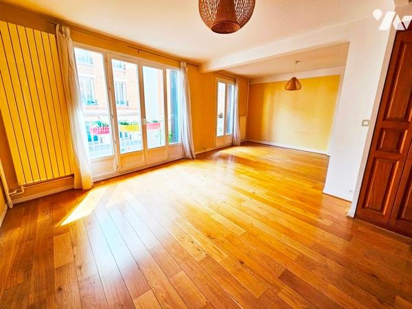 GAMBETTA - DUPLEX 6/7 pièces 133,46 m² + Parking + Caves