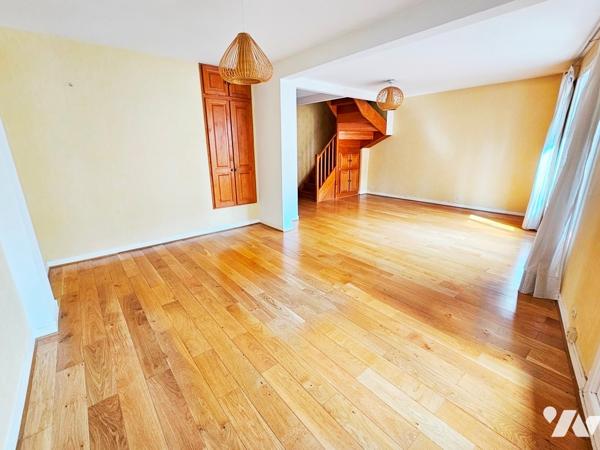 GAMBETTA - DUPLEX 6/7 pièces 133,46 m² + Parking + Caves