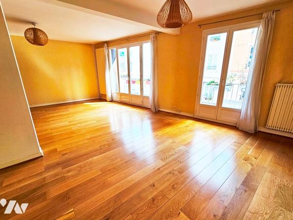 GAMBETTA - DUPLEX 6/7 pièces 133,46 m² + Parking + Caves