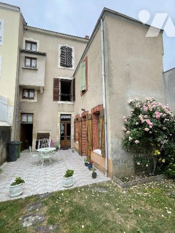 Maison de ville, 6 chambres, garage