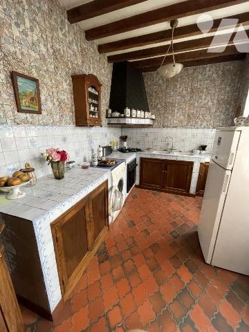 Maison de ville, 6 chambres, garage