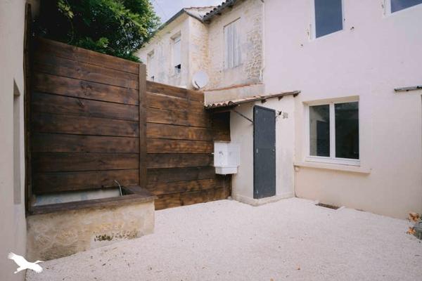 Maison à vendre |  Jonzac |  3 pièces | 80 m²