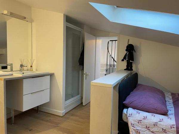 SUPERBE T3 de 79 m2 DERNIER ETAGE