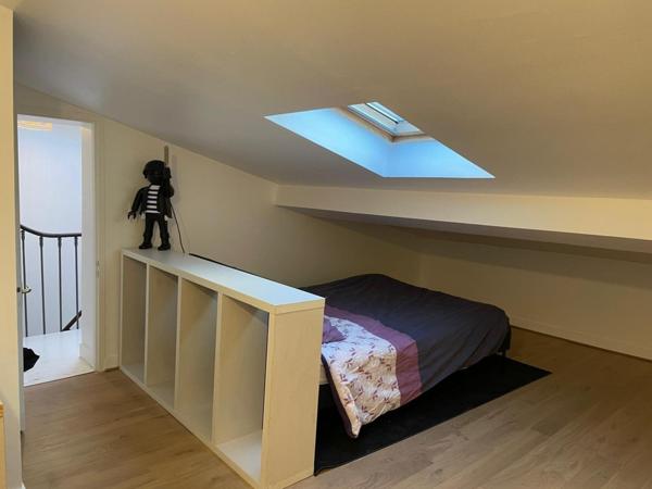 SUPERBE T3 de 79 m2 DERNIER ETAGE