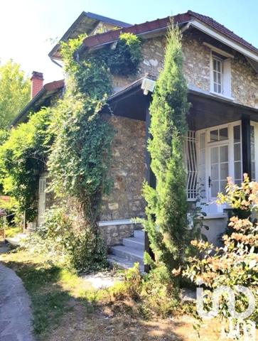 Maison 6 pièces de 155 m² à Saint-Prix (95390)