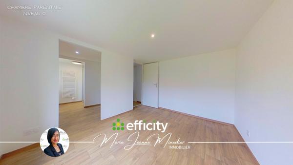 Maison
         6 pièces
        - 119 m² Exclusivité 415 000 € *