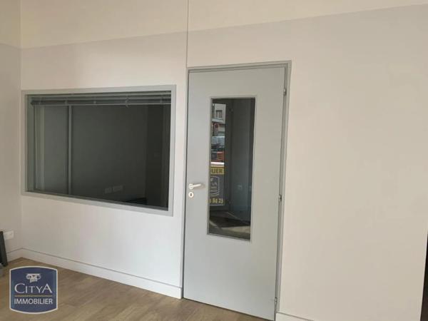 Local commercial à vendre 275m²