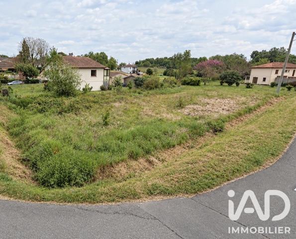 Terrain à vendre 1 281 m² Targon