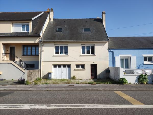 Maison
         2 pièces
        - 120 m² 237 000 € *