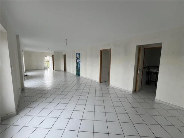 Maison à vendre |  Néris-les-Bains |  4 pièces | 105 m²