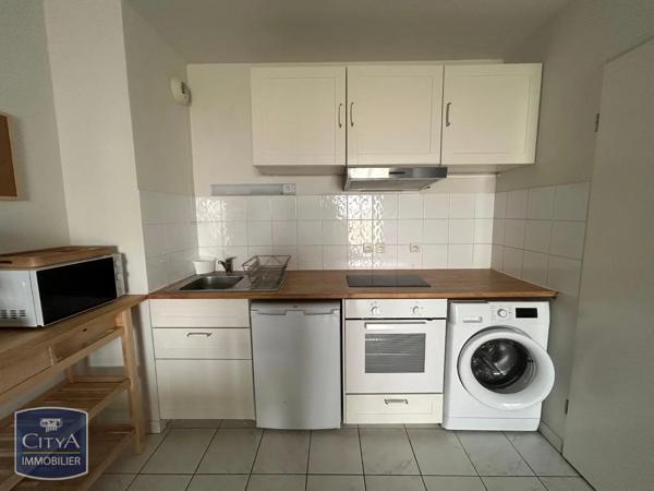 Appartement à louer 2 pièces 48.75m² Moulins (03000)