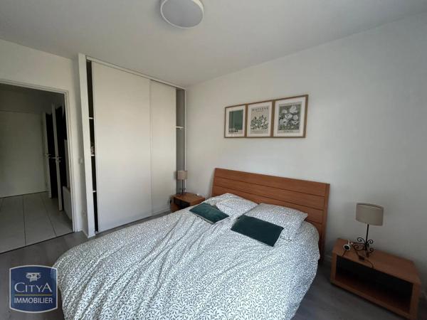 Appartement à louer 2 pièces 48.75m² Moulins (03000)