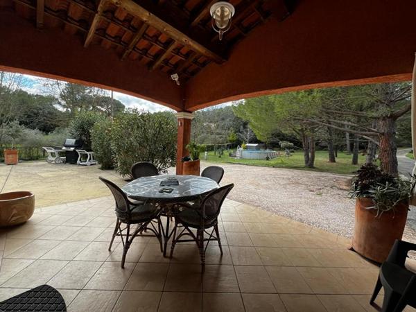 Brignoles Villa 5 pièces 138m2 - 3800m² terrain