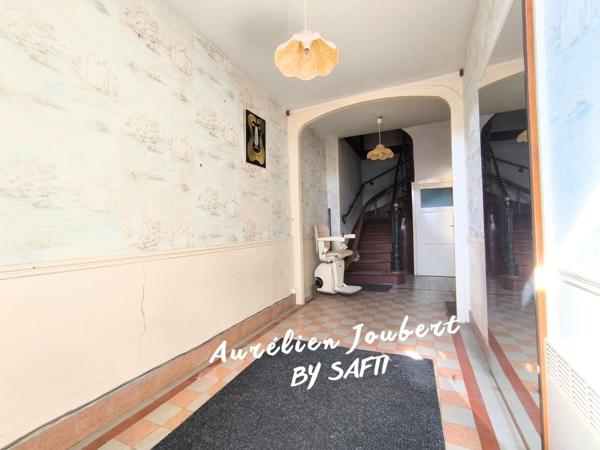 Maison de ville 80 m² avec garage 56 m² et jardin