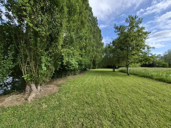terrain en bord d huisne