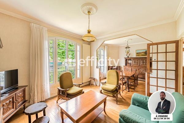 Maison
         5 pièces
        - 85 m²