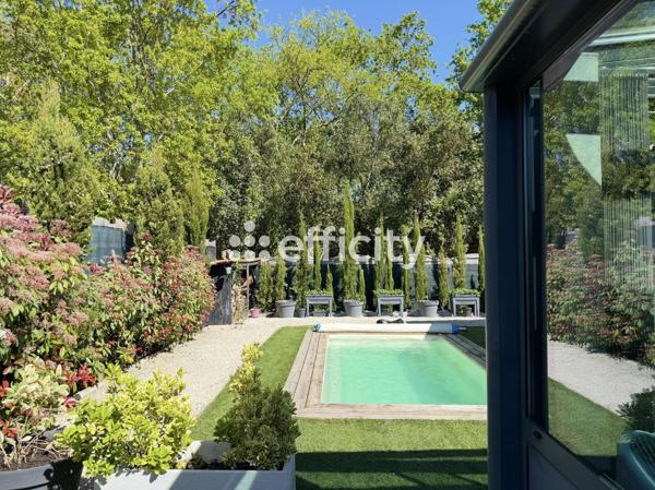 Maison
         4 pièces
        - 101 m²