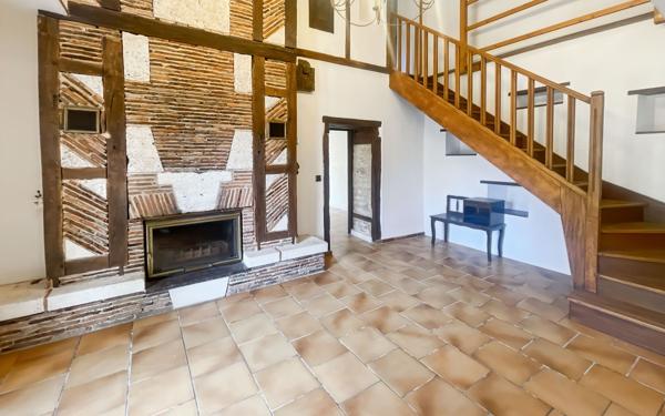 Maison à vendre    5 pièces •  Marsac-sur-l'Isle
