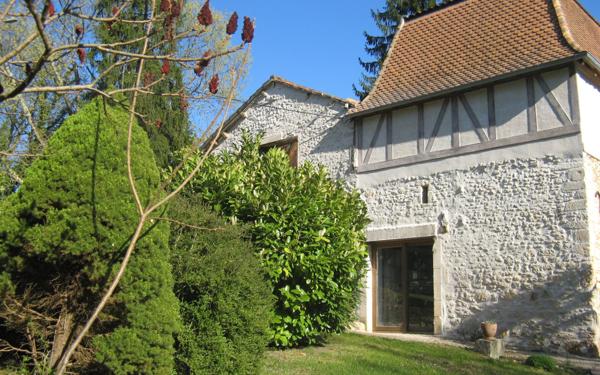 Maison à vendre    5 pièces •  Marsac-sur-l'Isle