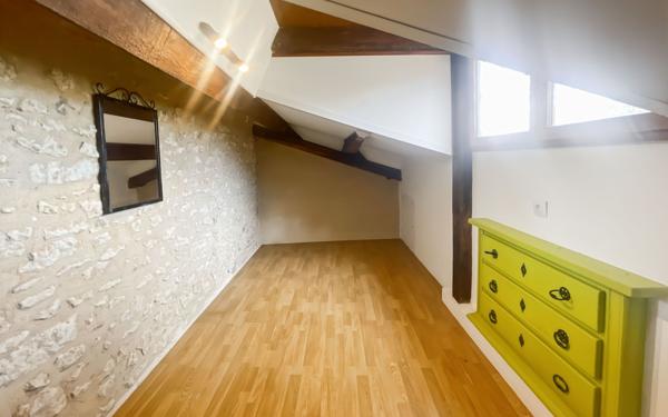 Maison à vendre    5 pièces •  Marsac-sur-l'Isle