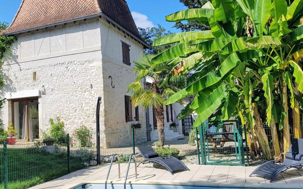 Maison à vendre    5 pièces •  Marsac-sur-l'Isle