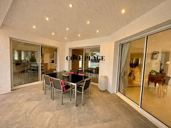 Vaux-sur-Mer (17640) VAUX PONTAILLAC VILLA AVEC PISCINE SPA GRAND VOLUME AU PRIX DE 2 080 000 € HAI