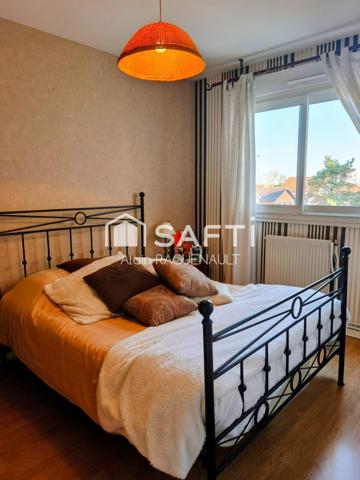 LYON 8 - SANTY - METRO D PARILLY à 5 MN à PIED