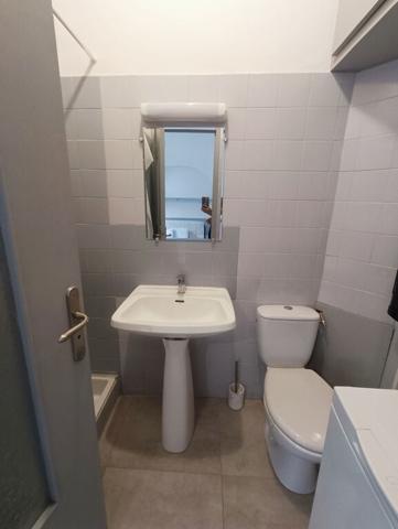 Studio meublé rénové situé au centre-ville de Narbonne