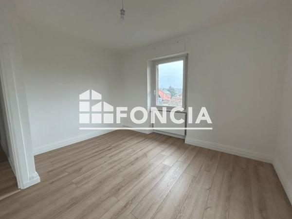 Location Appartement 2 pièces 55.11 m² - 37 RUE DE LA GARE Steinbourg 67790