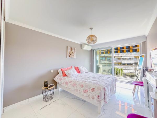 Appartement à vendre    3 pièces • 71 m2 Cagnes-sur-Mer