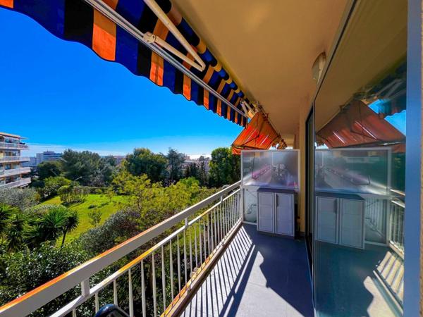 Appartement à vendre    3 pièces • 71 m2 Cagnes-sur-Mer