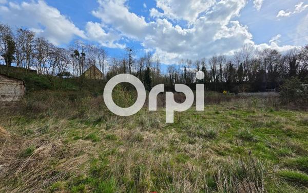 Maison à vendre    2 pièces •  Charmes