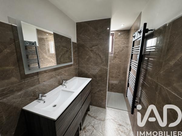 Maison à vendre 3 pièces 81 m² Montceau-les-Mines