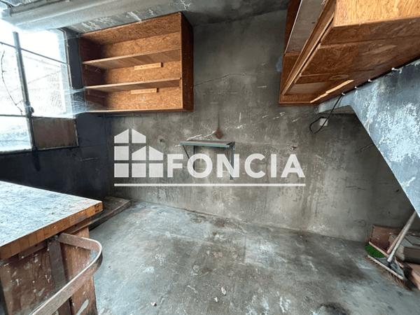 Location Appartement 3 pièces 96 m² - 27 RUE DU GENERAL VIALA Rodez 12000