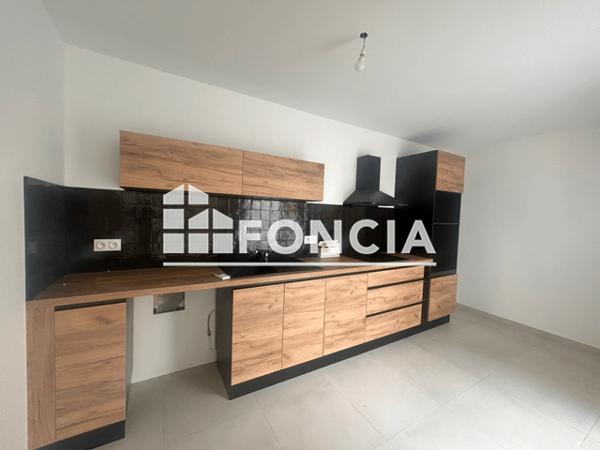 Location Maison 4 pièces 106.34 m² - 1 RUE DES ECOLES Le Grau D'agde 34300