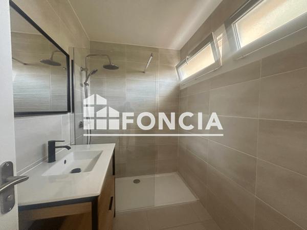 Location Maison 4 pièces 106.34 m² - 1 RUE DES ECOLES Le Grau D'agde 34300