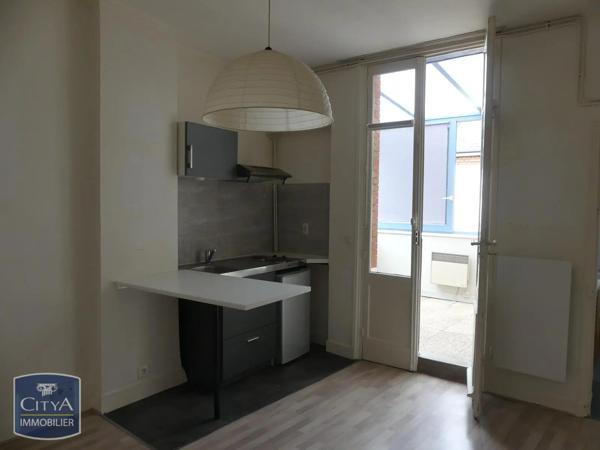 Appartement à louer 2 pièces 30.41m² Orléans (45000)