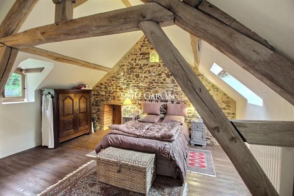 A VENDRE- Pourrain-Toucy - Bourgogne - Longère familiale 5ch et dépendance et 6700 m2  de jardin et bois