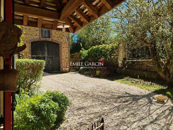A VENDRE- Pourrain-Toucy - Bourgogne - Longère familiale 5ch et dépendance et 6700 m2  de jardin et bois