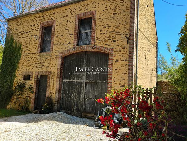 A VENDRE- Pourrain-Toucy - Bourgogne - Longère familiale 5ch et dépendance et 6700 m2  de jardin et bois