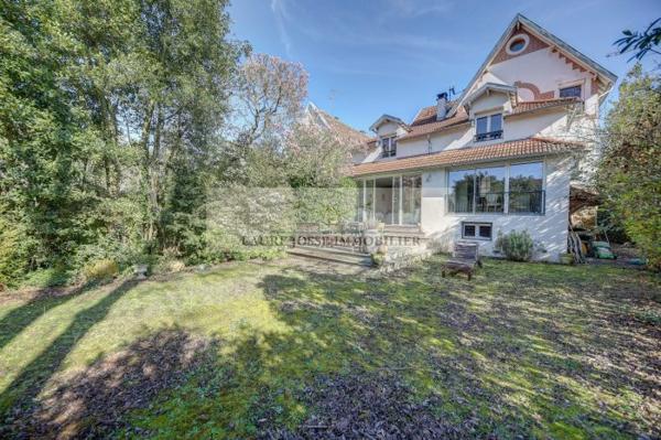 Maison ancienne Le Pecq 185 m²